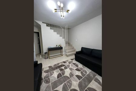Casa à venda com 3 quartos, 150m² em Vila Cordeiro, São Paulo