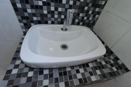 Apartamento à venda com 98m², 2 quartos e 1 vagaBanheiro da Suíte - Pia
