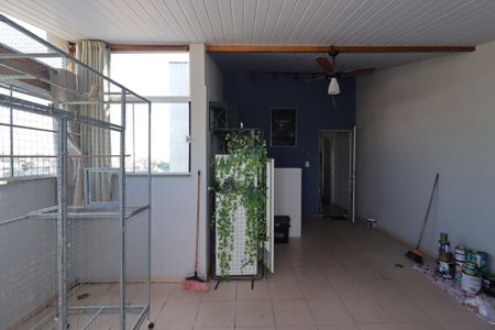 Apartamento à venda com 98m², 2 quartos e 1 vagaÁrea Gourmet