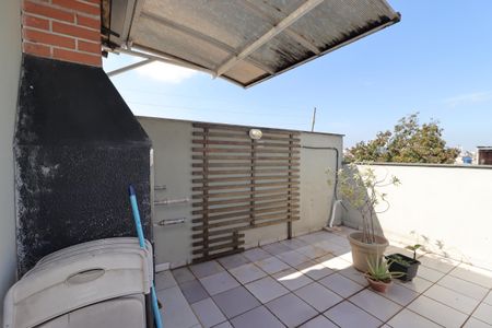 Apartamento à venda com 98m², 2 quartos e 1 vagaQuintal