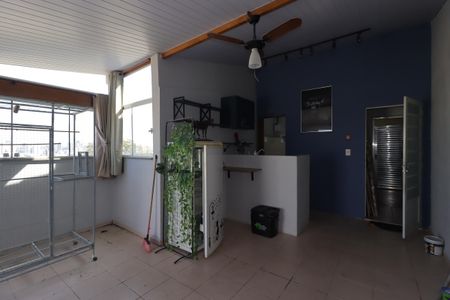 Apartamento à venda com 98m², 2 quartos e 1 vagaÁrea Gourmet