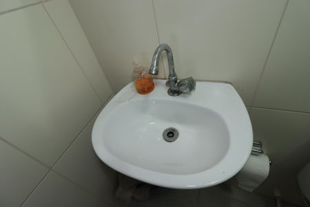 Apartamento à venda com 98m², 2 quartos e 1 vagaBanheiro Social - Pia