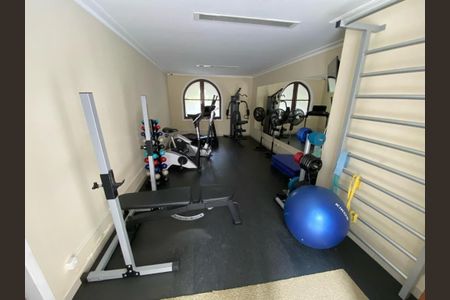Apartamento à venda com 210m², 4 quartos e 2 vagas