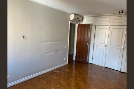 Apartamento à venda com 210m², 4 quartos e 2 vagas