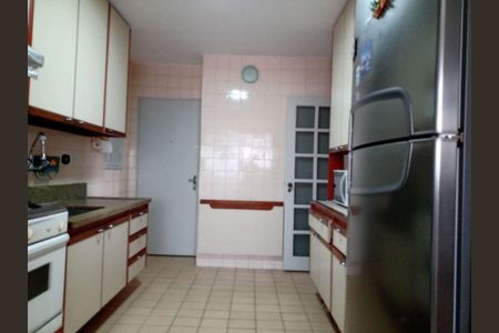 Apartamento à venda com 297m², 4 quartos e 4 vagas