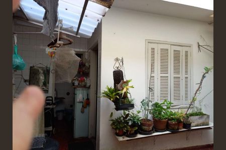Casa à venda com 165m², 3 quartos e 2 vagas