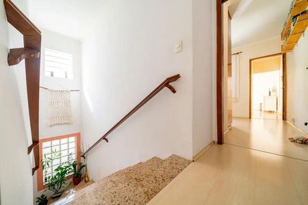 Casa à venda com 160m², 3 quartos e 2 vagas