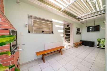 Casa à venda com 160m², 3 quartos e 2 vagas