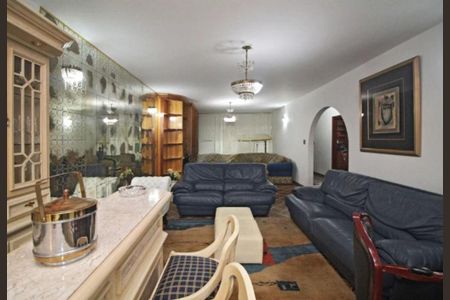 Casa à venda com 4 quartos, 390m² em Planalto Paulista, São Paulo