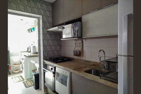 Apartamento à venda com 87m², 3 quartos e 2 vagas Apartamento à venda com 87m², 3 quartos e 2 vagasCozinha americana