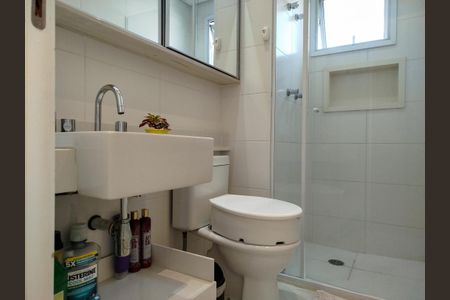 Apartamento à venda com 87m², 3 quartos e 2 vagas Apartamento à venda com 87m², 3 quartos e 2 vagasBanheiro da suíte 2