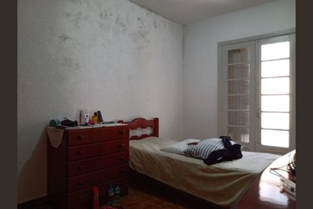 Casa à venda com 3 quartos, 240m² em Mirandópolis, São Paulo