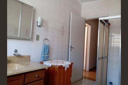 Casa à venda com 3 quartos, 240m² em Mirandópolis, São Paulo