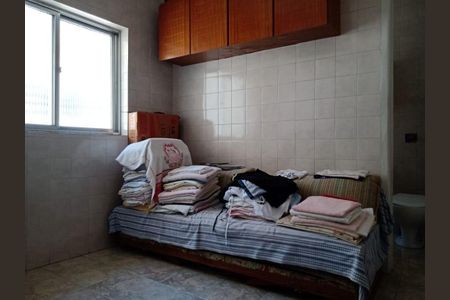 Casa à venda com 3 quartos, 240m² em Mirandópolis, São Paulo