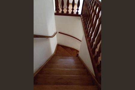 Casa à venda com 240m², 3 quartos e 5 vagas