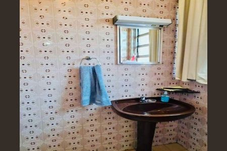 Casa à venda com 4 quartos, 140m² em Vila Mira, São Paulo