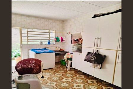 Casa à venda com 4 quartos, 140m² em Vila Mira, São Paulo