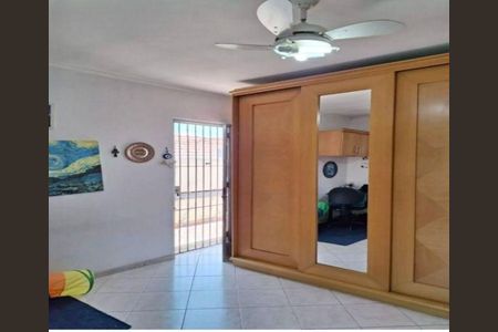 Casa à venda com 4 quartos, 140m² em Vila Mira, São Paulo