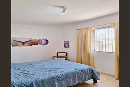 Casa à venda com 4 quartos, 140m² em Vila Mira, São Paulo