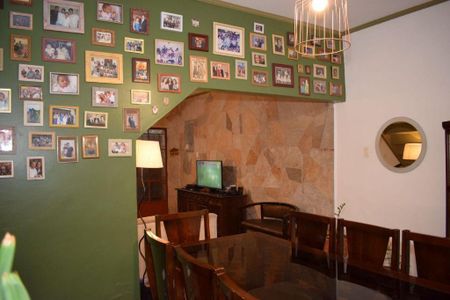 Casa à venda com 3 quartos, 170m² em Mirandópolis, São Paulo