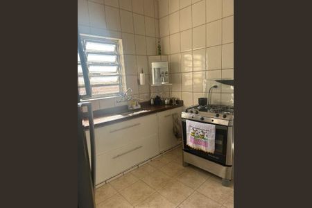 Casa à venda com 100m², 2 quartos e 2 vagas
