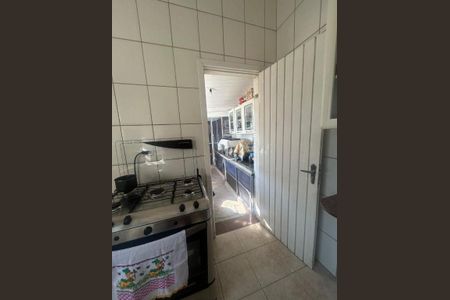 Casa à venda com 100m², 2 quartos e 2 vagas