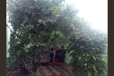 Casa à venda com 200m², 3 quartos e 6 vagas