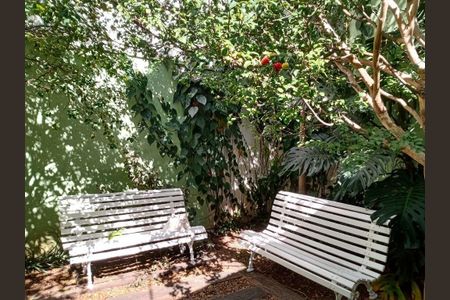 Casa à venda com 200m², 3 quartos e 6 vagas