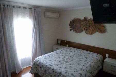 Casa à venda com 200m², 3 quartos e 6 vagas