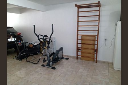 Casa à venda com 3 quartos, 200m² em Vila Moinho Velho, São Paulo