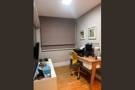 Apartamento à venda com 191m², 3 quartos e 3 vagas