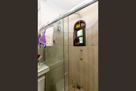 Casa à venda com 250m², 3 quartos e 1 vaga Casa à venda com 250m², 3 quartos e 1 vagaBanheiro da Suíte 2
