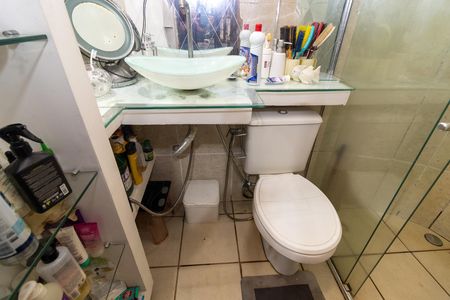 Casa à venda com 250m², 3 quartos e 1 vaga Casa à venda com 250m², 3 quartos e 1 vagaBanheiro da Suíte 2