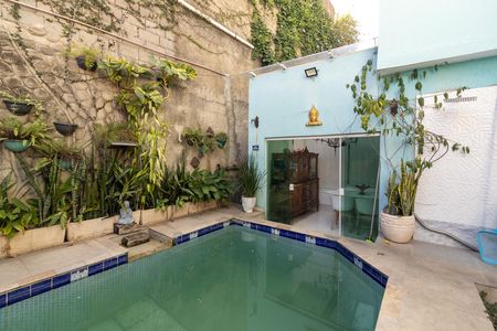 Casa à venda com 250m², 3 quartos e 1 vaga Casa à venda com 250m², 3 quartos e 1 vagaÁrea Externa