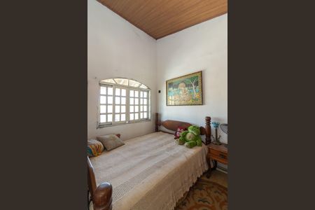 Casa à venda com 250m², 3 quartos e 1 vaga Casa à venda com 250m², 3 quartos e 1 vagaQuarto
