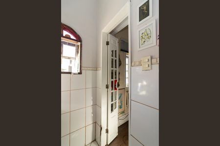 Casa à venda com 250m², 3 quartos e 1 vaga Casa à venda com 250m², 3 quartos e 1 vagaBanheiro da Suíte 1