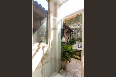 Casa à venda com 250m², 3 quartos e 1 vaga Casa à venda com 250m², 3 quartos e 1 vagaÁrea de Serviço