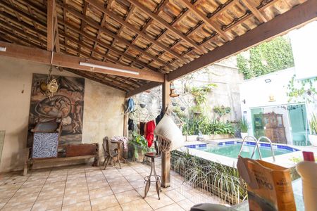 Casa à venda com 250m², 3 quartos e 1 vaga Casa à venda com 250m², 3 quartos e 1 vagaÁrea Externa