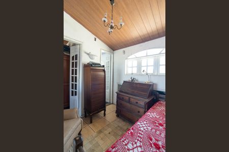 Casa à venda com 250m², 3 quartos e 1 vaga Casa à venda com 250m², 3 quartos e 1 vagaHall da Escada 2