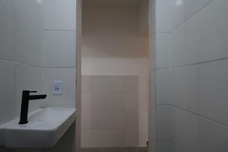 Casa para alugar com 55m², 2 quartos e sem vaga Casa para alugar com 55m², 2 quartos e sem vagaBanheiro 2