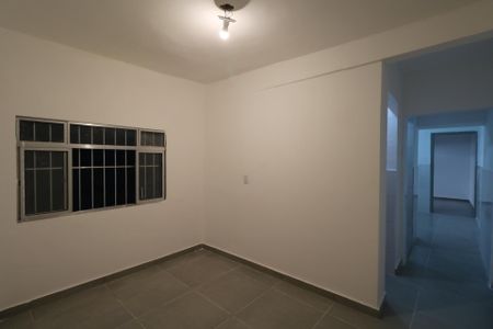 Sala de casa para alugar com 2 quartos, 55m² em Taboão, Diadema