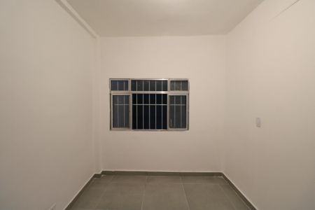 Casa para alugar com 55m², 2 quartos e sem vaga Casa para alugar com 55m², 2 quartos e sem vagaSala