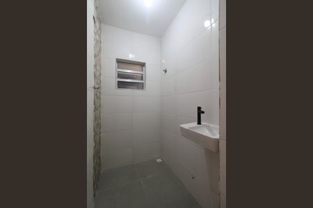 Casa para alugar com 55m², 2 quartos e sem vaga Casa para alugar com 55m², 2 quartos e sem vagaBanheiro 2