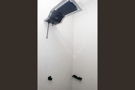Banheiro de kitnet/studio para alugar com 1 quarto, 36m² em Centro Histórico, Porto Alegre