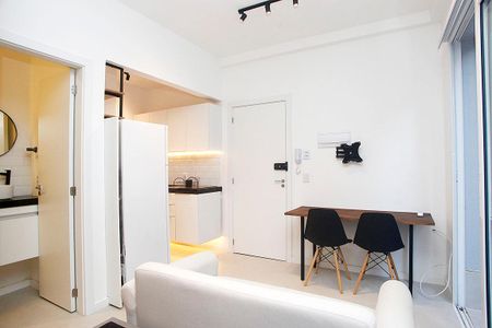 Studio - Sala / Quarto de kitnet/studio para alugar com 1 quarto, 36m² em Centro Histórico, Porto Alegre