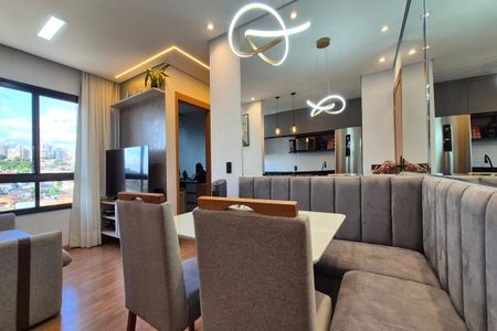 Apartamento à venda com 47m², 2 quartos e 1 vagaSala de Jantar