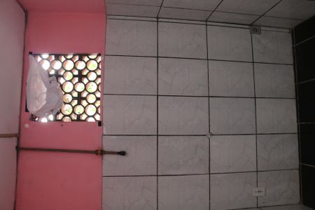 Banheiro de apartamento para alugar com 1 quarto, 40m² em Confidencia, Nova Iguaçu