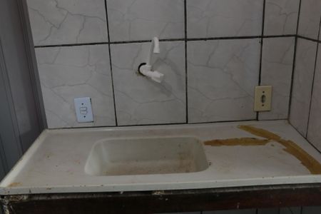 Cozinha de apartamento para alugar com 1 quarto, 40m² em Confidencia, Nova Iguaçu