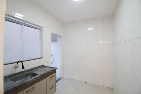 Casa para alugar com 84m², 2 quartos e 1 vaga Casa para alugar com 84m², 2 quartos e 1 vagaCozinha