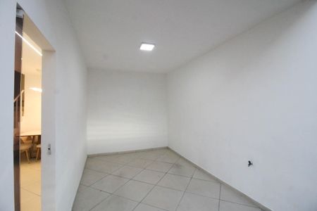 Casa para alugar com 84m², 2 quartos e 1 vaga Casa para alugar com 84m², 2 quartos e 1 vagaGaragem